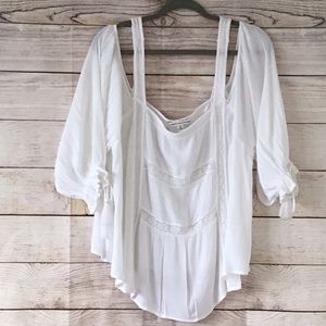 American Eagle Outfitters White Top, Blouse. New!